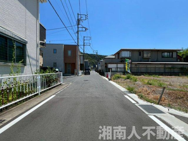 平塚市山下1丁目売地　№7の前面道路含む現地写真|前面道路含む現地写真です