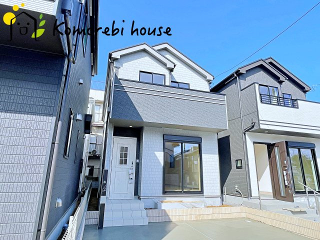 北本市北本　第1　新築一戸建て　ハートフルタウン　Cの外観|耐久性に優れたサイディング貼りの外観。雨風に強く、汚れにくい素材で美しさが長持ちします。日々のメンテナンス負担を軽減し、家族の暮らしをしっかり守る安心の新築住宅です。