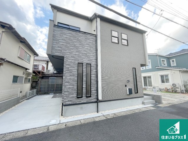 大津市際川　新築一戸建ての外観|安心の10年保証！外観を美しく保ち、雨水で汚れを落とします！気になることがありましたら、お気軽にお問い合わせください！