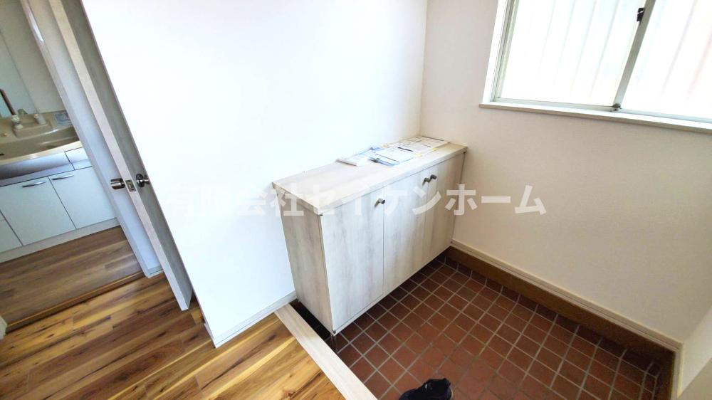 熊谷市万吉　中古戸建の玄関