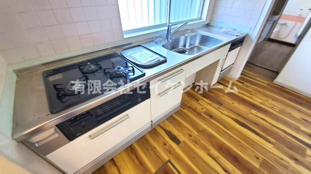 熊谷市万吉　中古戸建のキッチン