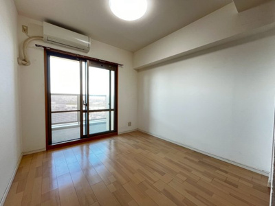 【洋室】 | ファミールハイツ泉大津セントハーバーシティ７番館