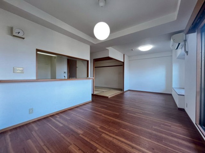 【居間・リビング】 | ファミールハイツ泉大津セントハーバーシティ７番館