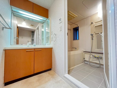 【独立洗面台】 | ファミールハイツ泉大津セントハーバーシティ７番館