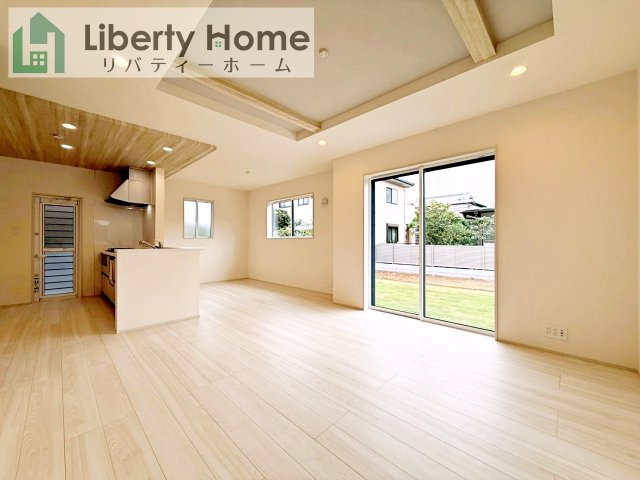 土浦市天川1丁目2期　新築戸建の居間・リビング