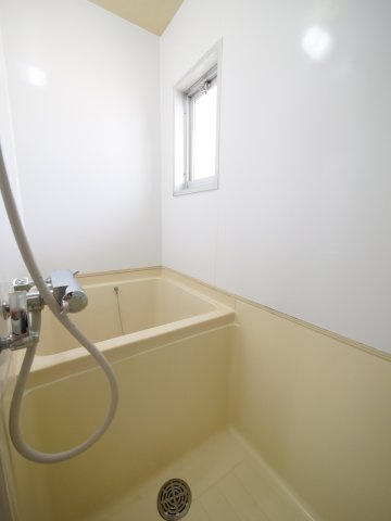 ル・クール緑町の浴室