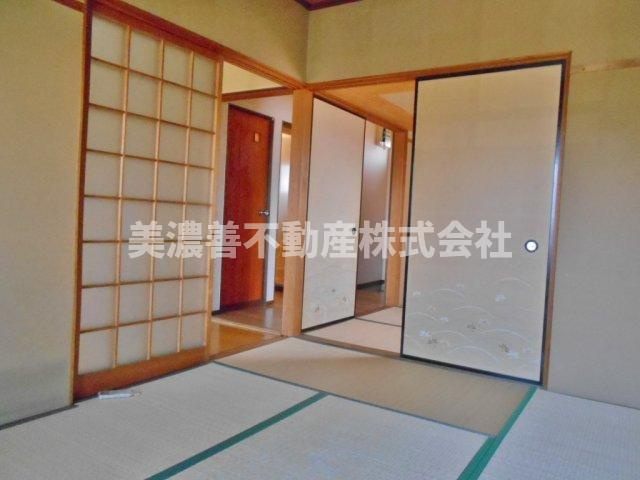 ６５５７６　岐阜市折立アパートの和室