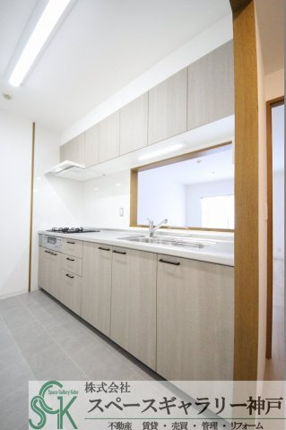 ウエストコート8番街・2番館のキッチン|※お部屋により仕様が異なる可能性があります。