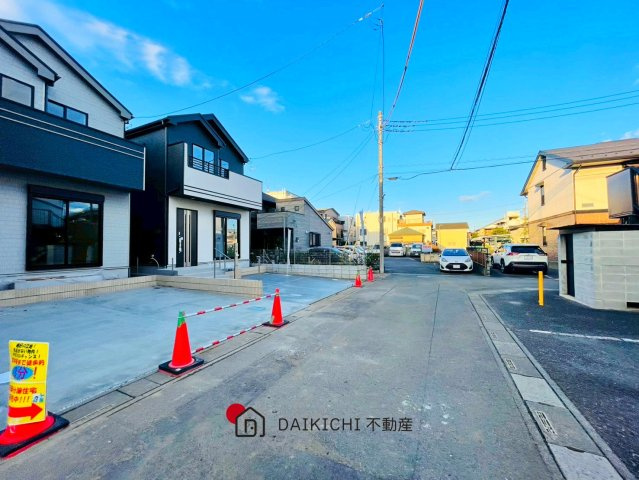 【前面道路含む現地写真】 | 第1北本　新築戸建　全4棟　C号棟