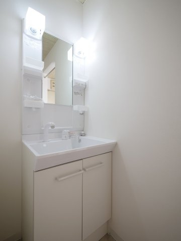 ジャン・ド・フルール南輝の洗面所|※写真は別の部屋のものです。