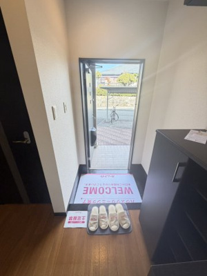 【玄関】 | グランダムール麦島