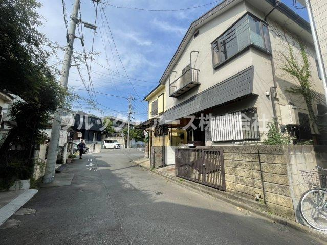 【前面道路含む現地写真】の画像