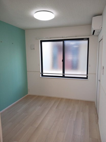 【洋室】 | メゾンリファーレ