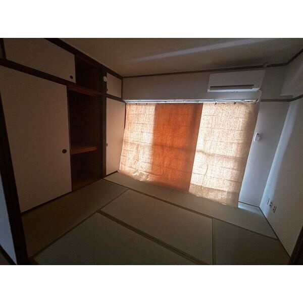 エクセル三条の和室