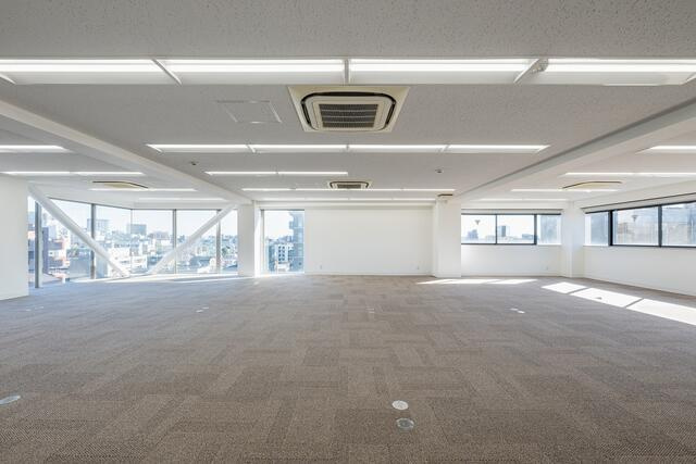 【その他】 | 大森ラルタビル | 事務所仕様　窓が多く採光良好 