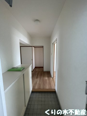 【玄関】 | グリーンハイツ | 明るい玄関です