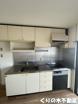 【キッチン】 | グリーンハイツ | きれいなキッチンです