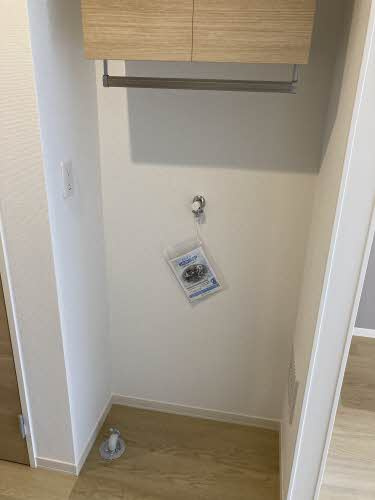 セフィラ渋木の玄関|収納もある玄関です