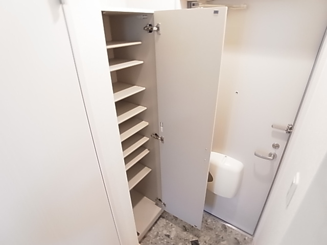 神戸市兵庫区会下山町１丁目のアパート