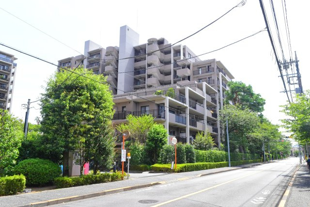 東村山市富士見町１丁目の中古マンションの外観