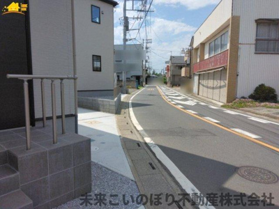 【前面道路含む現地写真】 | Erde白岡市白岡11期5号棟 | 前面道路含む現地写真です