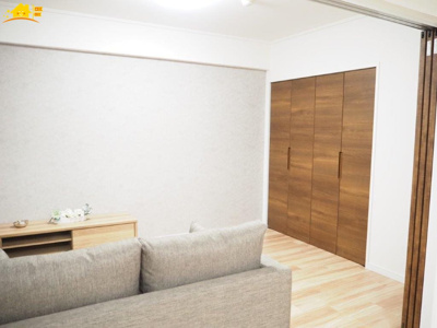 【その他】 | ライオンズマンション武里 | 開口部からたっぷりの自然光が注ぎこむ洋室！日中は照明を点ける必要がなく、冬場は暖かいので電気代の節約にもなります♪