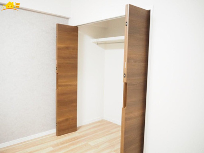 【収納】 | ライオンズマンション武里 | たっぷり収納力のあるクローゼットです！
余計な家具を置かずに済みます！