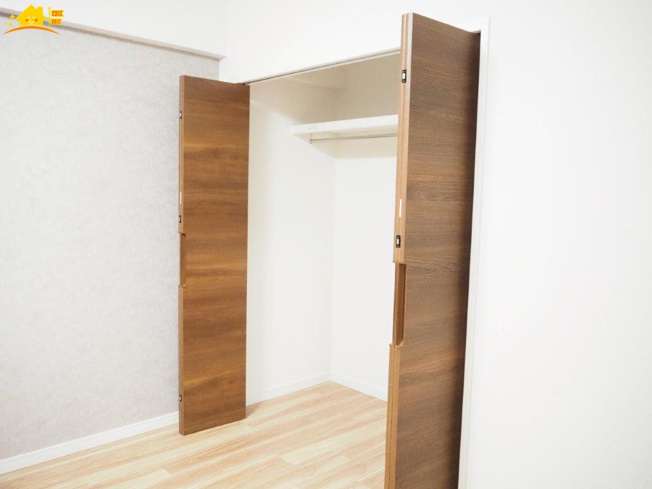 【収納】 | ライオンズマンション武里 | たっぷり収納力のあるクローゼットです！
余計な家具を置かずに済みます！