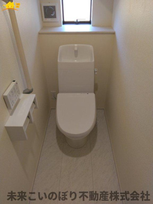 【トイレ】 | HeartfurlTown伊奈町小室 | 白を基調とした清潔感のある空間です◎お好みのアレンジでオリジナルの空間に仕上げましょう♪