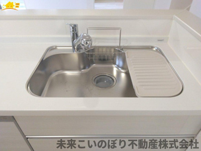 【設備】 | LIGARE蓮田市桜台4期 | ビルトイン浄水器付きです。大切な家族にはいい水を飲んでもらいたいですね。