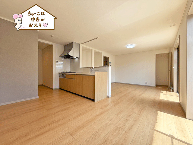 仙台市太白区大谷地　フルリフォーム住宅♪の居間・リビング