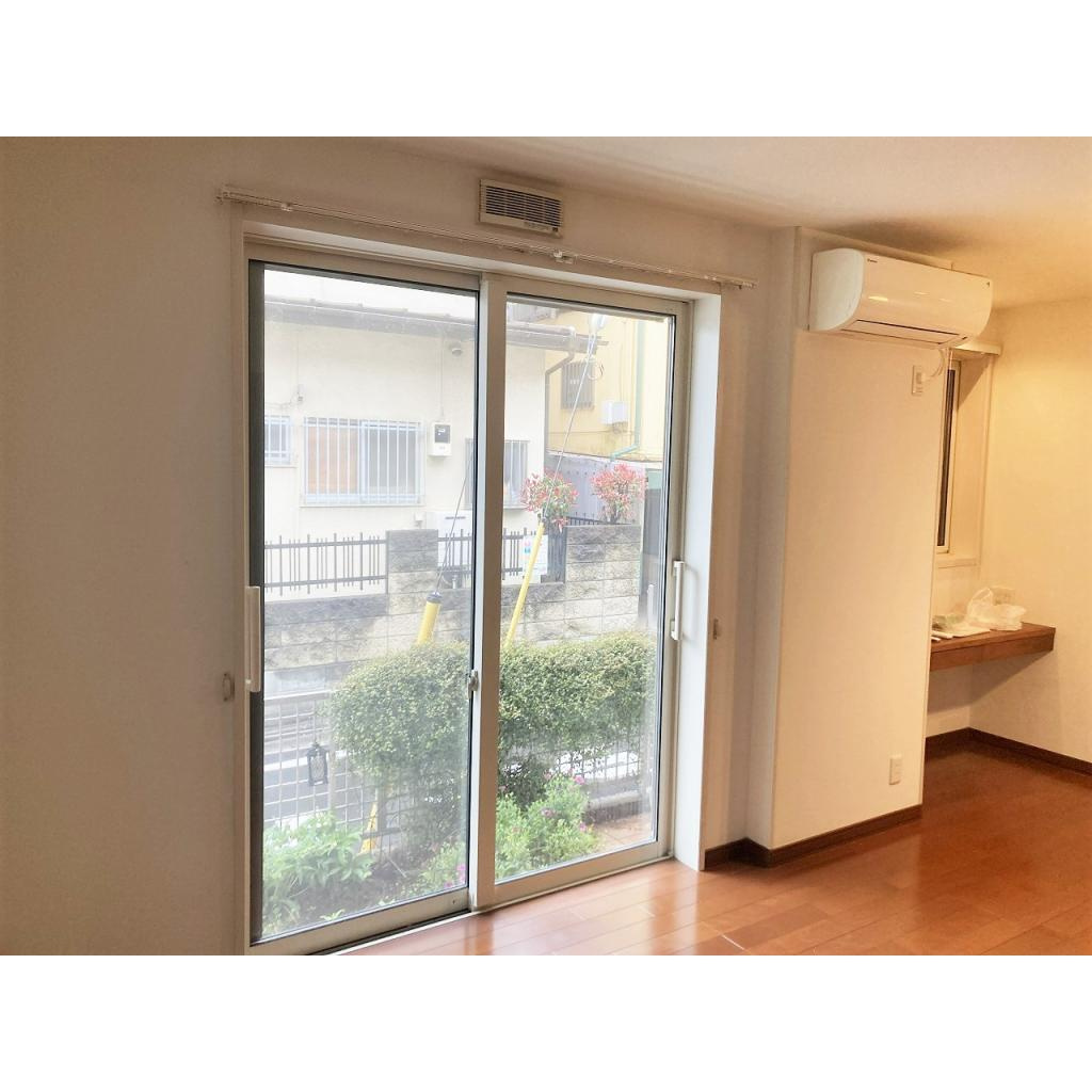 富士見台4丁目戸建貸家の居間・リビング|リビング