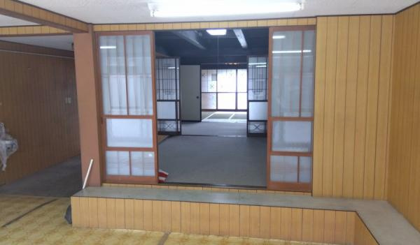 【居間・リビング】