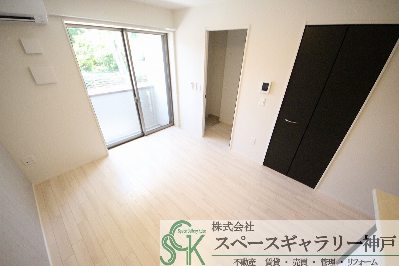 フロリバンダの居間・リビング|※お部屋により仕様が異なる場合があります※