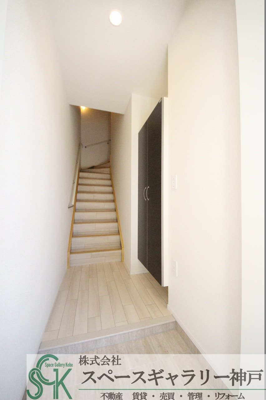 フロリバンダの玄関|※お部屋により仕様が異なる場合があります※