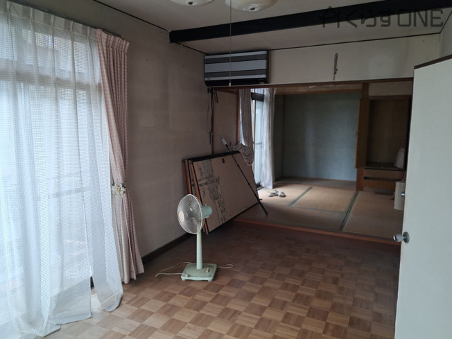 【居間・リビング】 | 姫路市香寺町中寺／中古戸建