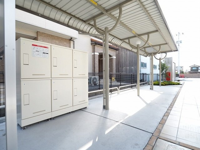 ファミーユのその他