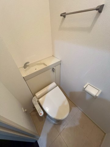 メゾンコスメーアのトイレ