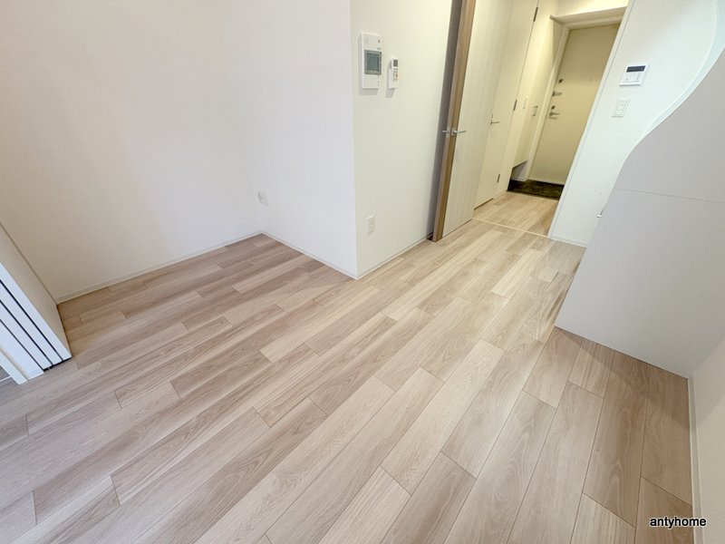 セレニテ南堀江エクラ　仲介手数料無料の洋室