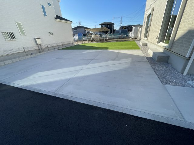 玉村町斉田（全6棟）A号棟の駐車場
