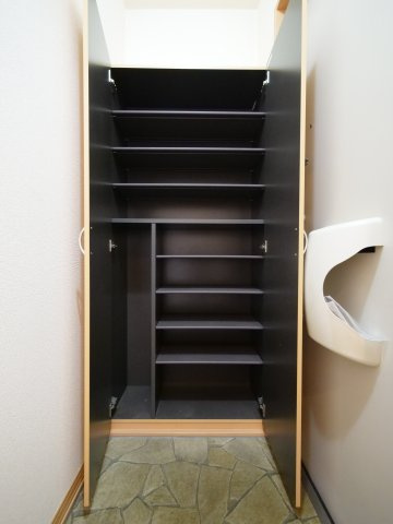 アムールA棟の収納