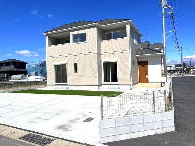 玉村町斉田（全6棟）E号棟の外観