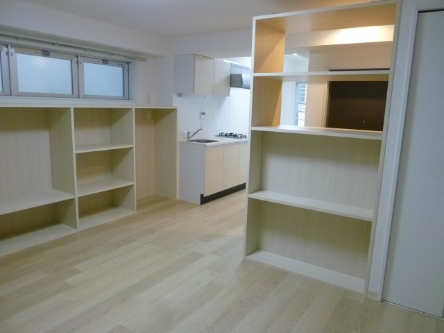 Hiro上原の寝室|落ち着いて過ごせるお部屋なので、寝室にいかがでしょうか