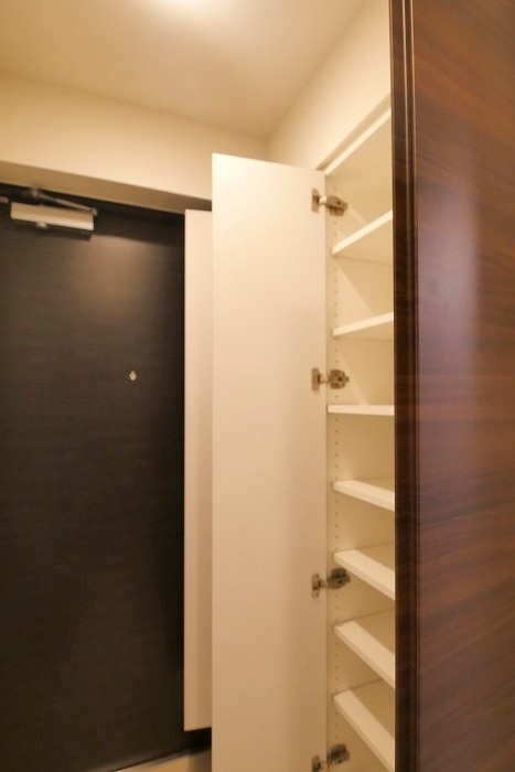 GENOVIA 東神田 green veilの内装