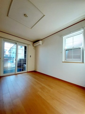 【内装】 | アルメールＡ