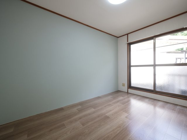 ソラータ京山Ａ棟の寝室