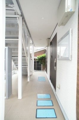 【エントランス】 | リブリエアステンス