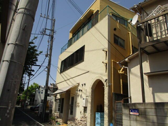 斎木ビルの外観