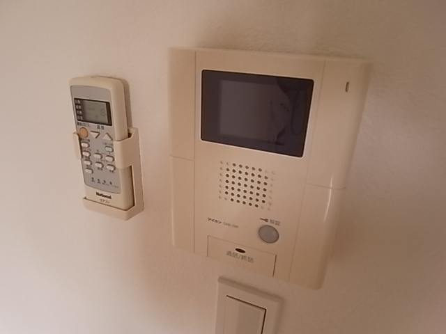 神戸市兵庫区永沢町４丁目の賃貸マンションのセキュリティ|TV付インターフォン