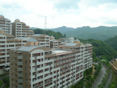 【外観】 | ライブシティ神戸緑園都市1２号棟